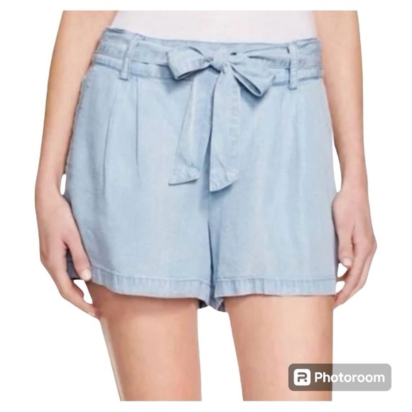 Splendid Pants - Anthropologie Splendid Tie Front Belted Chambray Shorts Small